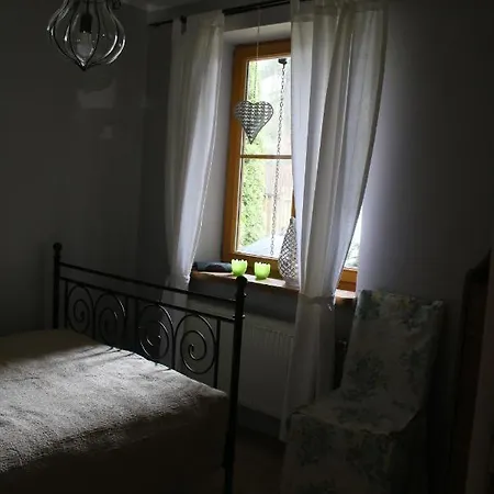 Semesterbostad Caloroczny 93 Kotkowo